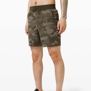 Lululemon - T.H.E. Linerless Dark Olive Short 7" - Size M
